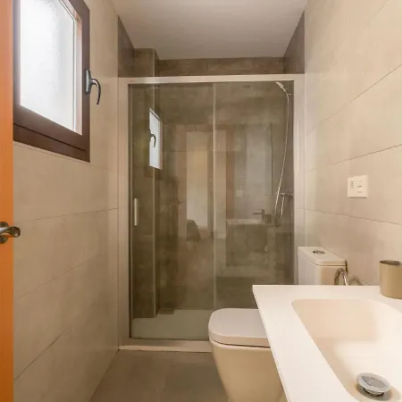 Simplistic In Near Generalife Διαμέρισμα Γρανάδα